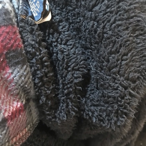 ▪️Freedom Foundry Sherpa Lined Shacket - Picture 8 of 11